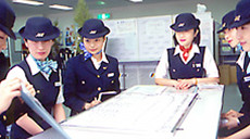制服の歴史-JAS客室乗務員｜JALについて｜JAL企業サイト
