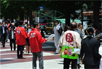 Photo: Assist in the Sale of Tohoku Goods