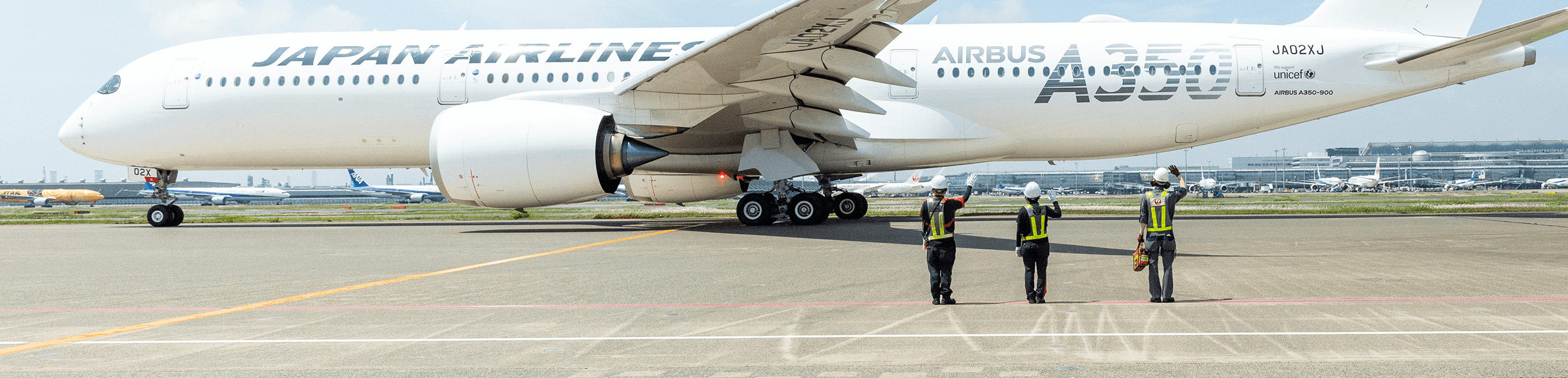 Safety and Quality JAPAN AIRLINES Corporate Information