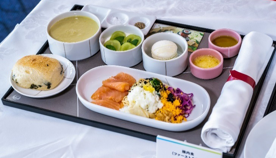 First class inflight meal