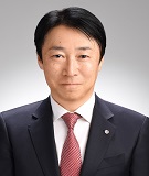 鈴木　隆夫