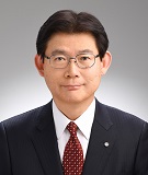 柏　頼之