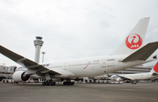 写真：ピンクリボンJET