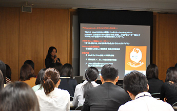 写真：社員向け啓発活動