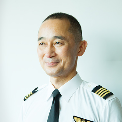 靍谷 忠久