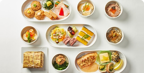 彩豊かな機内食のイメージ